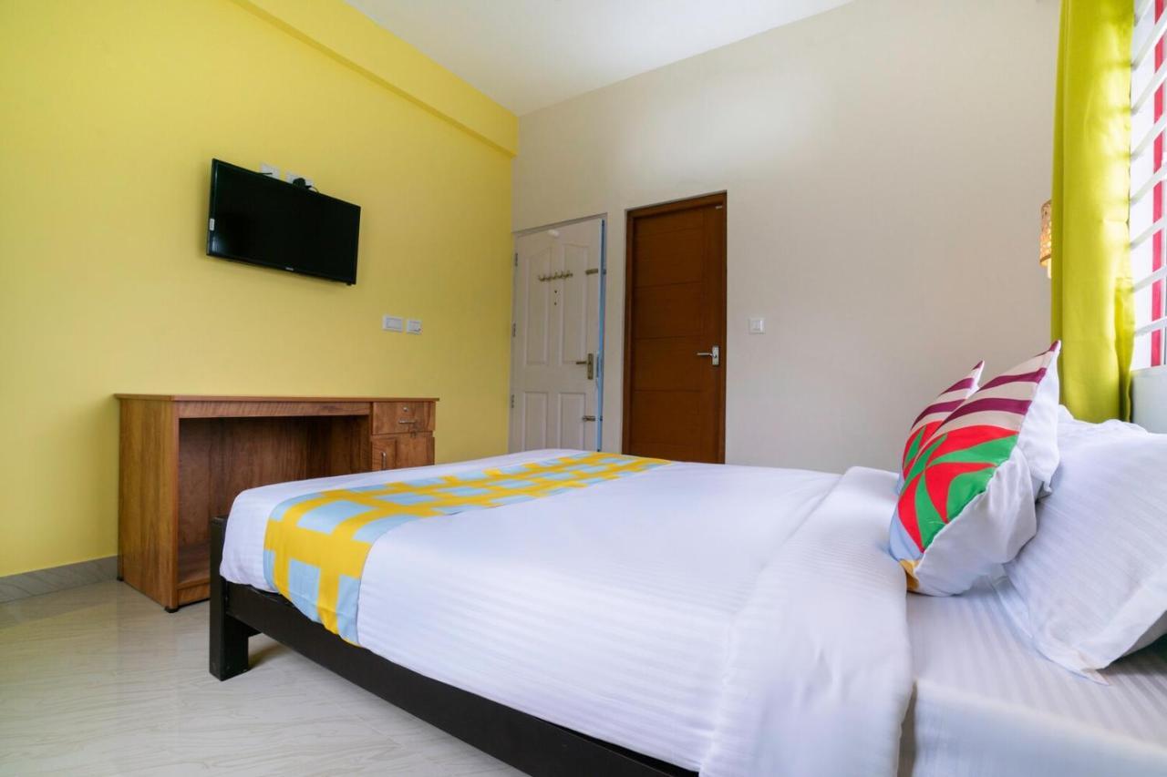 Hotel Dreamz Airport Residency Cochin Nedumbassery Zewnętrze zdjęcie